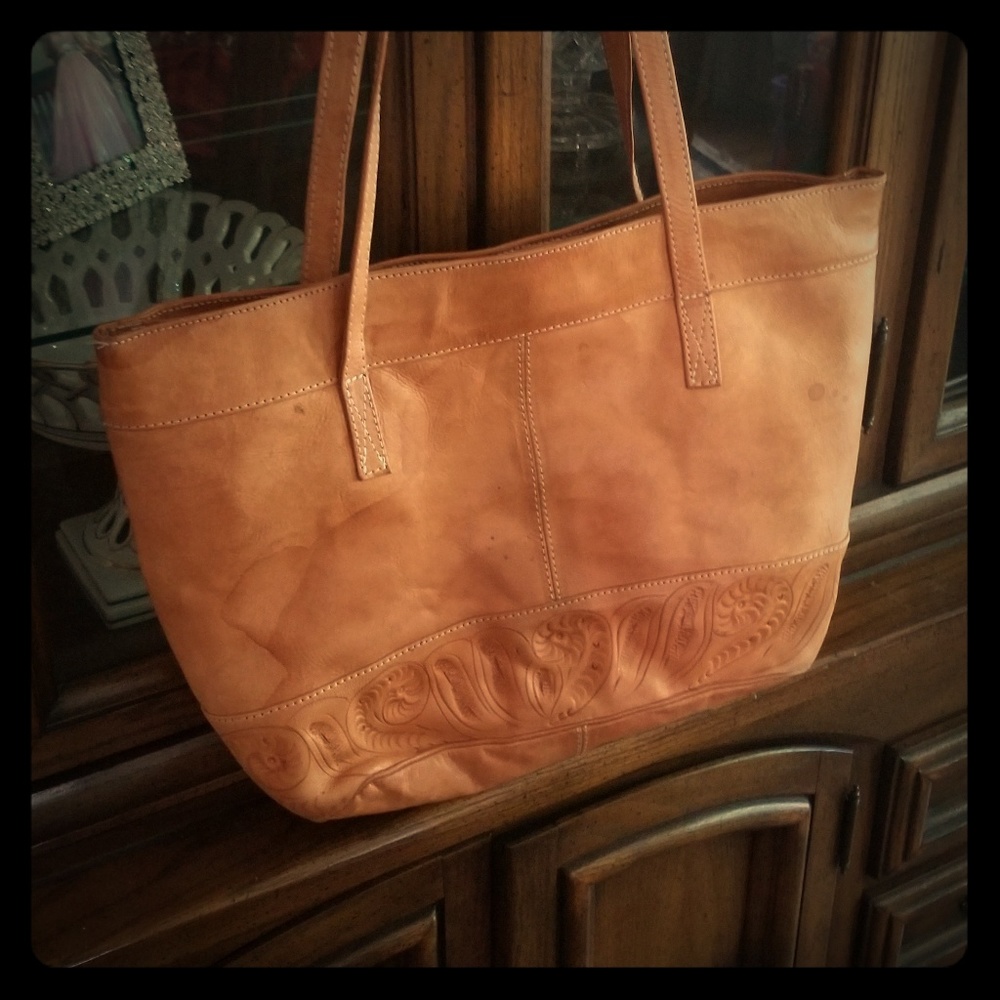 CAMEL LEATHER BAG